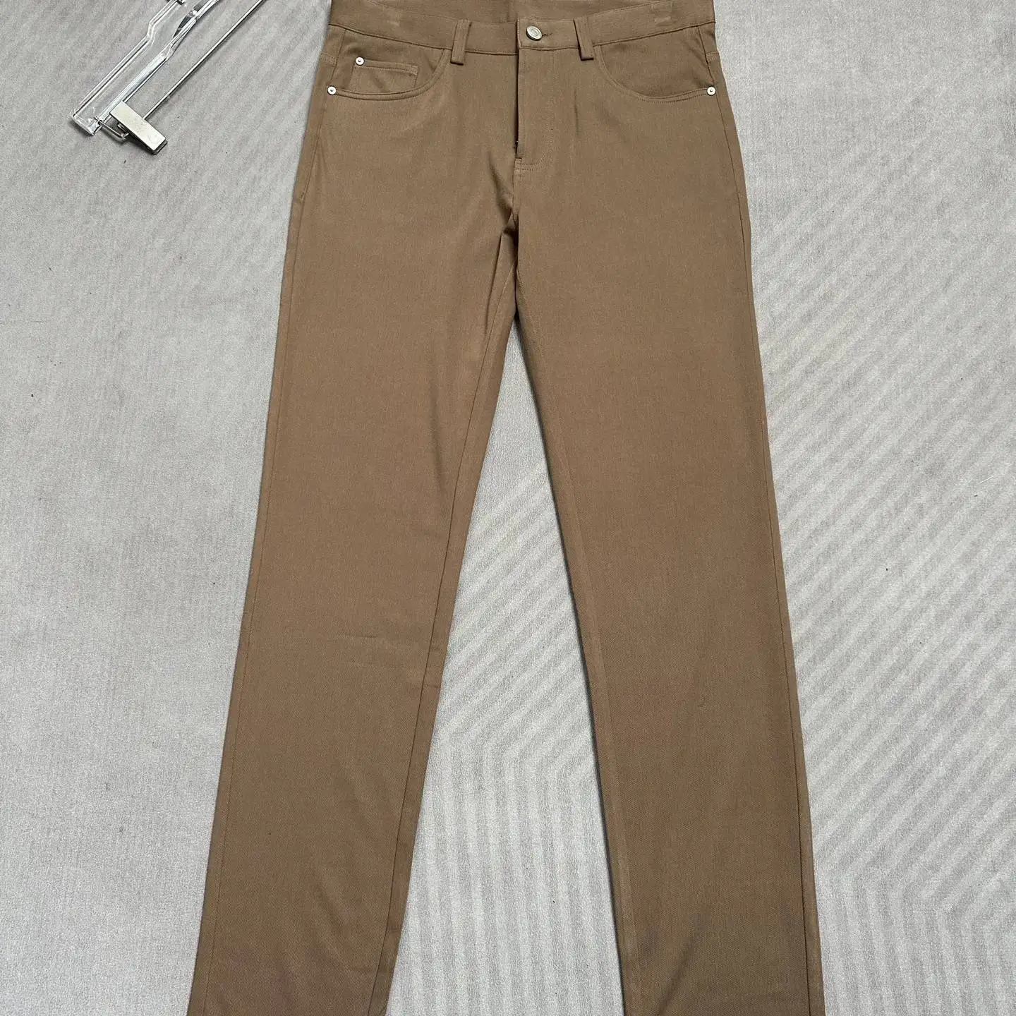 Italian LP26ss solid color micro-elastic men's straight casual jeans
Italian LP26ss solid color micro-elastic men's straight casual jeans