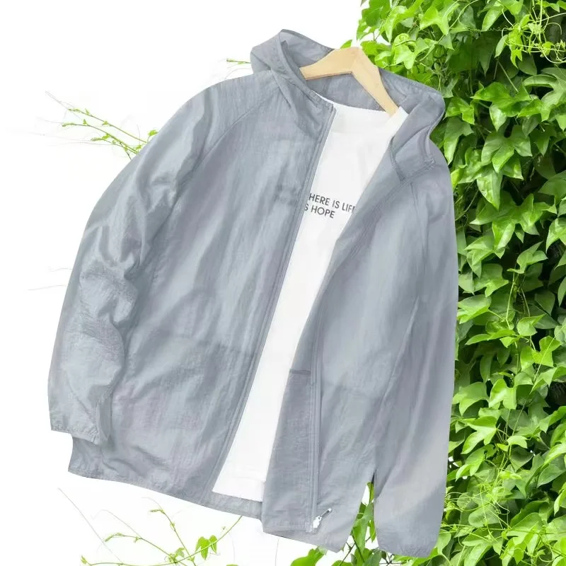 Hooded Sun Jacket Breathable Windbreaker Outdoor Sports Fishing Camping Sunshade Great for Camping And Fishing
Hooded Sun Jacket Breathable Windbreaker Outdoor Sports Fishing Camping Sunshade Great for Camping And Fishing