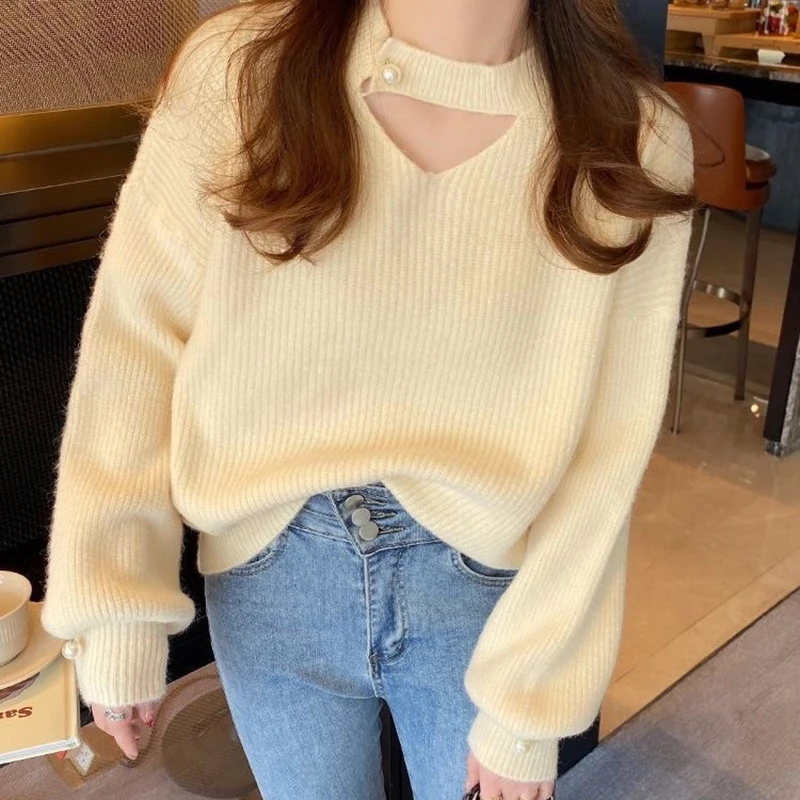 Hollow Out Pearl Button O-Neck Sweater 2023 New Women's Solid Color Casual Pullover Sweater Autumn Fashion Loose Knitted Sweater
Hollow Out Pearl Button O-Neck Sweater 2023 New Women's Solid Color Casual Pullover Sweater Autumn Fashion Loose Knitted Sweater