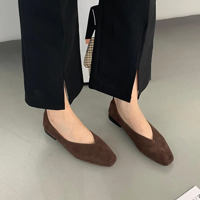 2025 Spring New Brand Women Flat Shoes Round Toe Shallow Slip On Ladies Casual Ballet Shoes Soft Leather Eelgant Ballet Sandal
2025 Spring New Brand Women Flat Shoes Round Toe Shallow Slip On Ladies Casual Ballet Shoes Soft Leather Eelgant Ballet Sandal