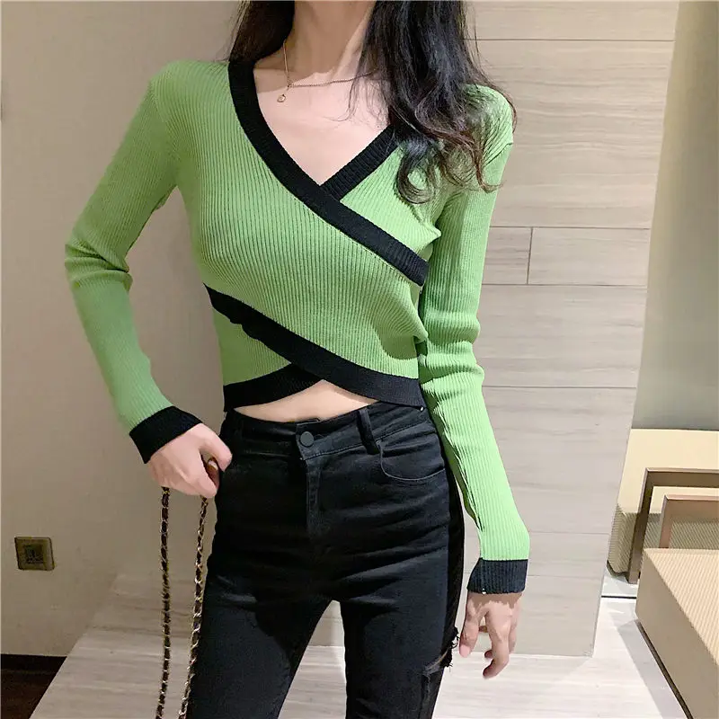 2024 Autumn New Fashion Patchwork V-neck Long Sleeve Pullovers Ladies All-match Trend Irregular Slim T-Shirts Spring Top Tee
2024 Autumn New Fashion Patchwork V-neck Long Sleeve Pullovers Ladies All-match Trend Irregular Slim T-Shirts Spring Top Tee