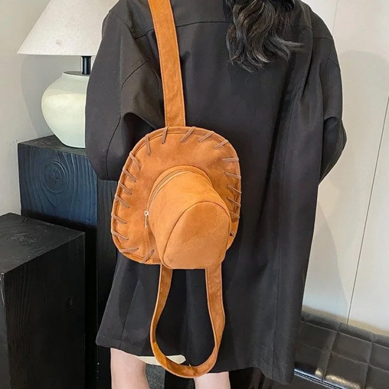 Luxury Brand Inspired Women Handbag With Signature Pattern For Fashionable Outings And Events
Luxury Brand Inspired Women Handbag With Signature Pattern For Fashionable Outings And Events