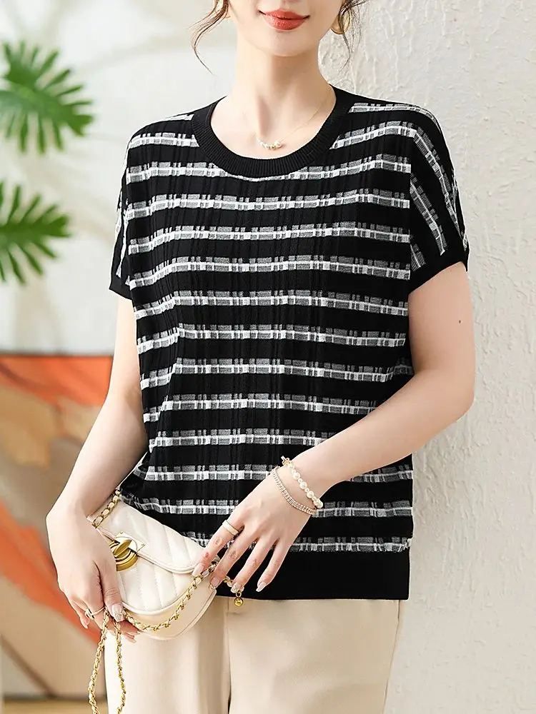 Summer Stripe Knitted T Shirt Women Sweater Pullovers Clothes For Women Tees Top Casual Short Sleeve Women's T-shirt
Summer Stripe Knitted T Shirt Women Sweater Pullovers Clothes For Women Tees Top Casual Short Sleeve Women's T-shirt