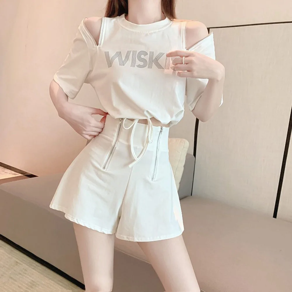 Summer Chic Zipper T Shirt Shorts 2 Piece Sets Woman Show Shoulder Hot Drill Short Sleeve Tops + Women's Casual Loose Shorts Set
Summer Chic Zipper T Shirt Shorts 2 Piece Sets Woman Show Shoulder Hot Drill Short Sleeve Tops + Women's Casual Loose Shorts Set