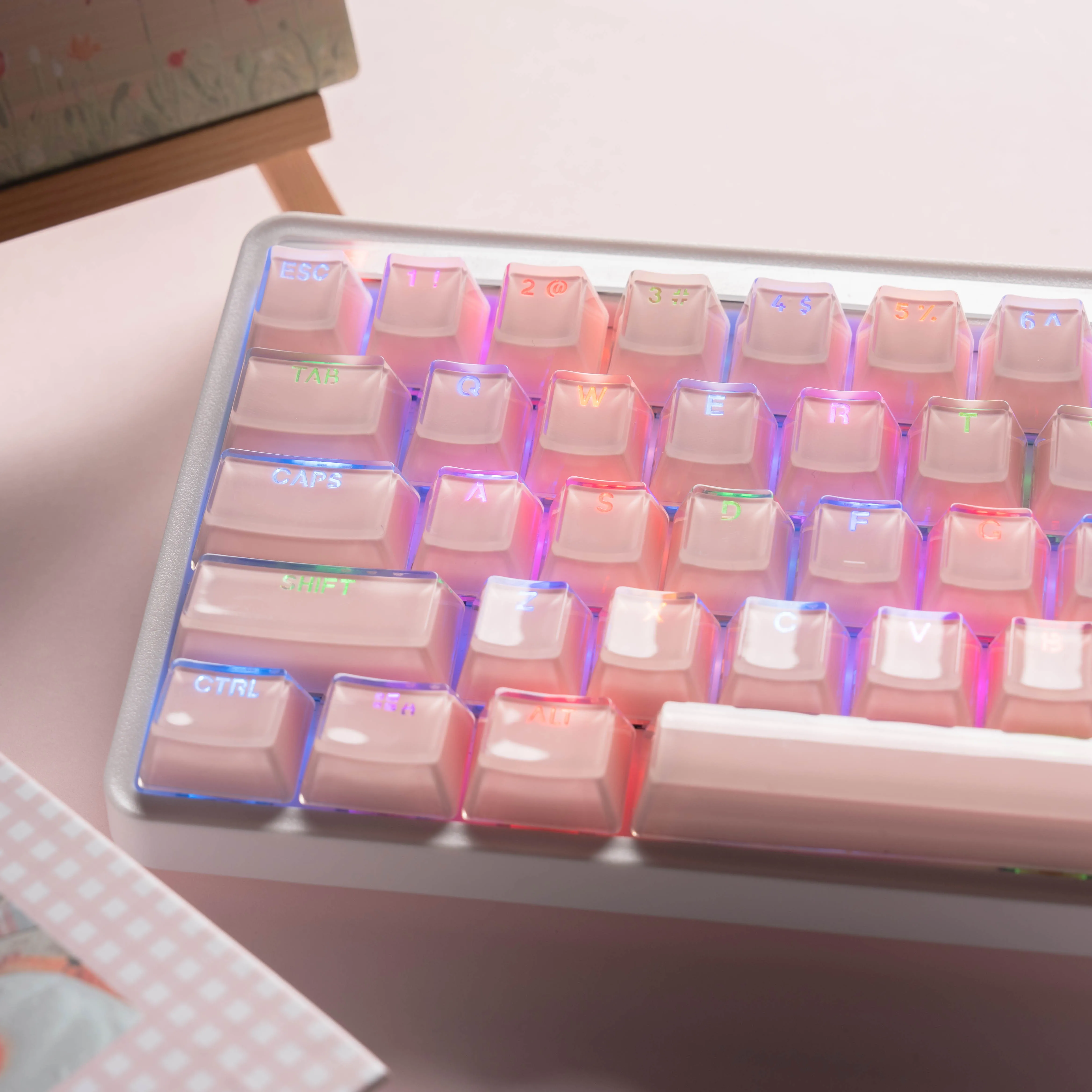 OEM Profile Pink Translucent Clear Keyboard Keycap Jello Crystal Shine Through Keycaps for Cherry MX Swiches Mechanical Keyboard
OEM Profile Pink Translucent Clear Keyboard Keycap Jello Crystal Shine Through Keycaps for Cherry MX Swiches Mechanical Keyboard