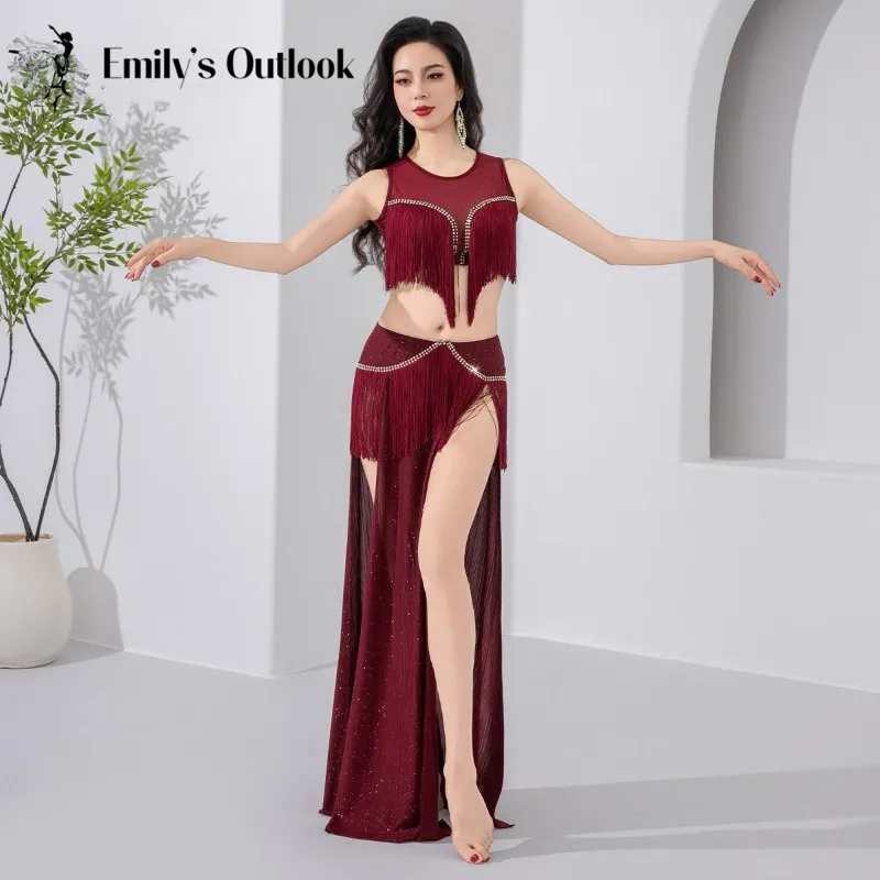 2pcs Women Belly Dance Outfit Wine Red Fringe Rhinestone Mesh Top & Shiny High Waist Split Skirt For Performance Competition
2pcs Women Belly Dance Outfit Wine Red Fringe Rhinestone Mesh Top & Shiny High Waist Split Skirt For Performance Competition