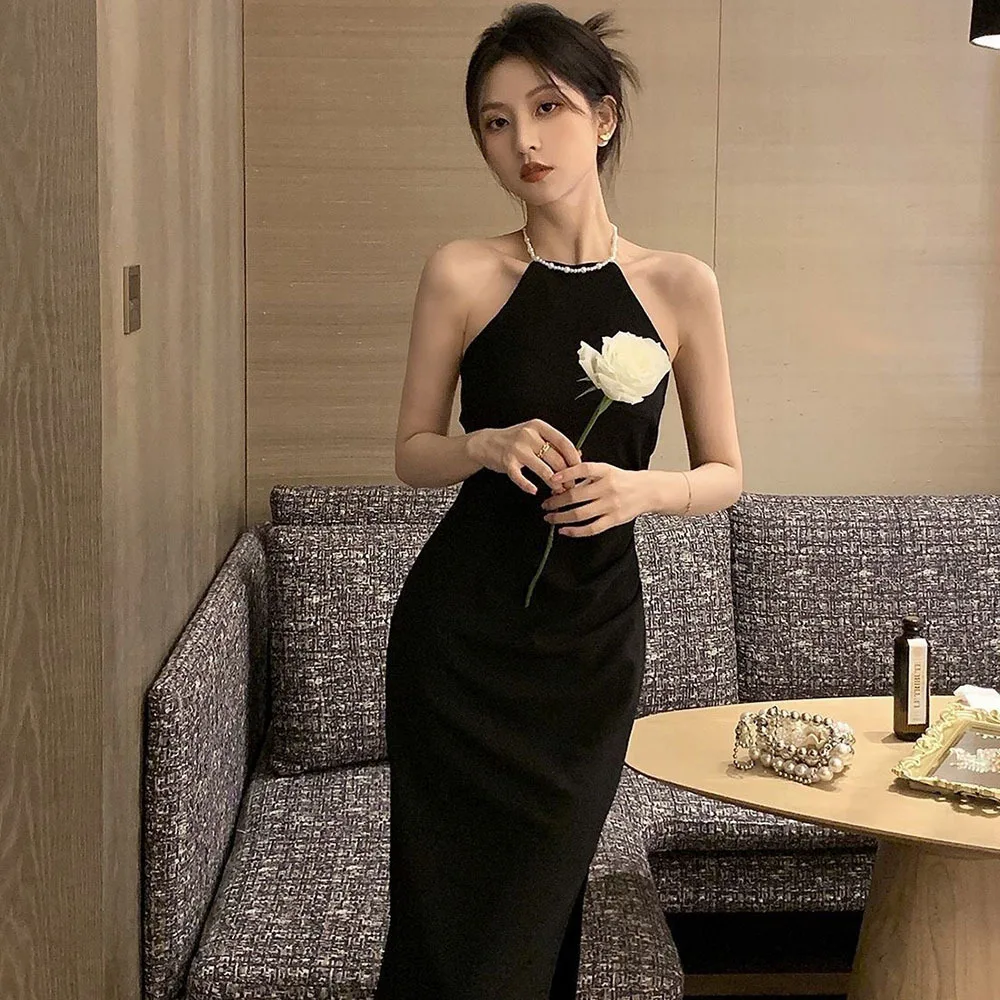 Sexy Pearl Halter Dress Woman Korean Sleeveless Off Shoulder Slim Stretch Elegant Dresses Ladies Long Party Temperament Vestidos
Sexy Pearl Halter Dress Woman Korean Sleeveless Off Shoulder Slim Stretch Elegant Dresses Ladies Long Party Temperament Vestidos