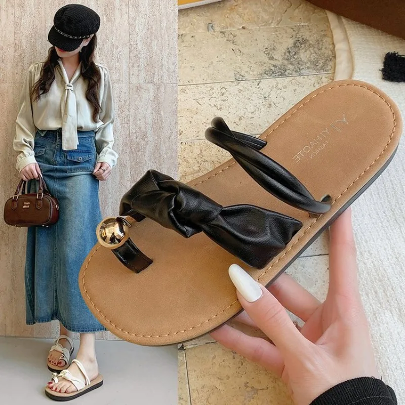 Womens Summer New Flat Non-slip PU Waterproof Womens Shoes Outdoor Casual Comfortable Beach Dress Womens Slippers Large Size 43
Womens Summer New Flat Non-slip PU Waterproof Womens Shoes Outdoor Casual Comfortable Beach Dress Womens Slippers Large Size 43
