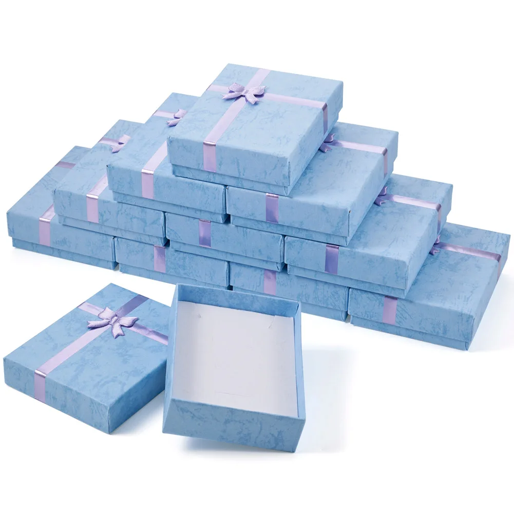 12pcs 9x7x2.6cm Rectangle Cardboard Jewelry Gift Box for Necklace Ring Earring Packaging Display with Bowknot Ribbon and Sponge
12pcs 9x7x2.6cm Rectangle Cardboard Jewelry Gift Box for Necklace Ring Earring Packaging Display with Bowknot Ribbon and Sponge