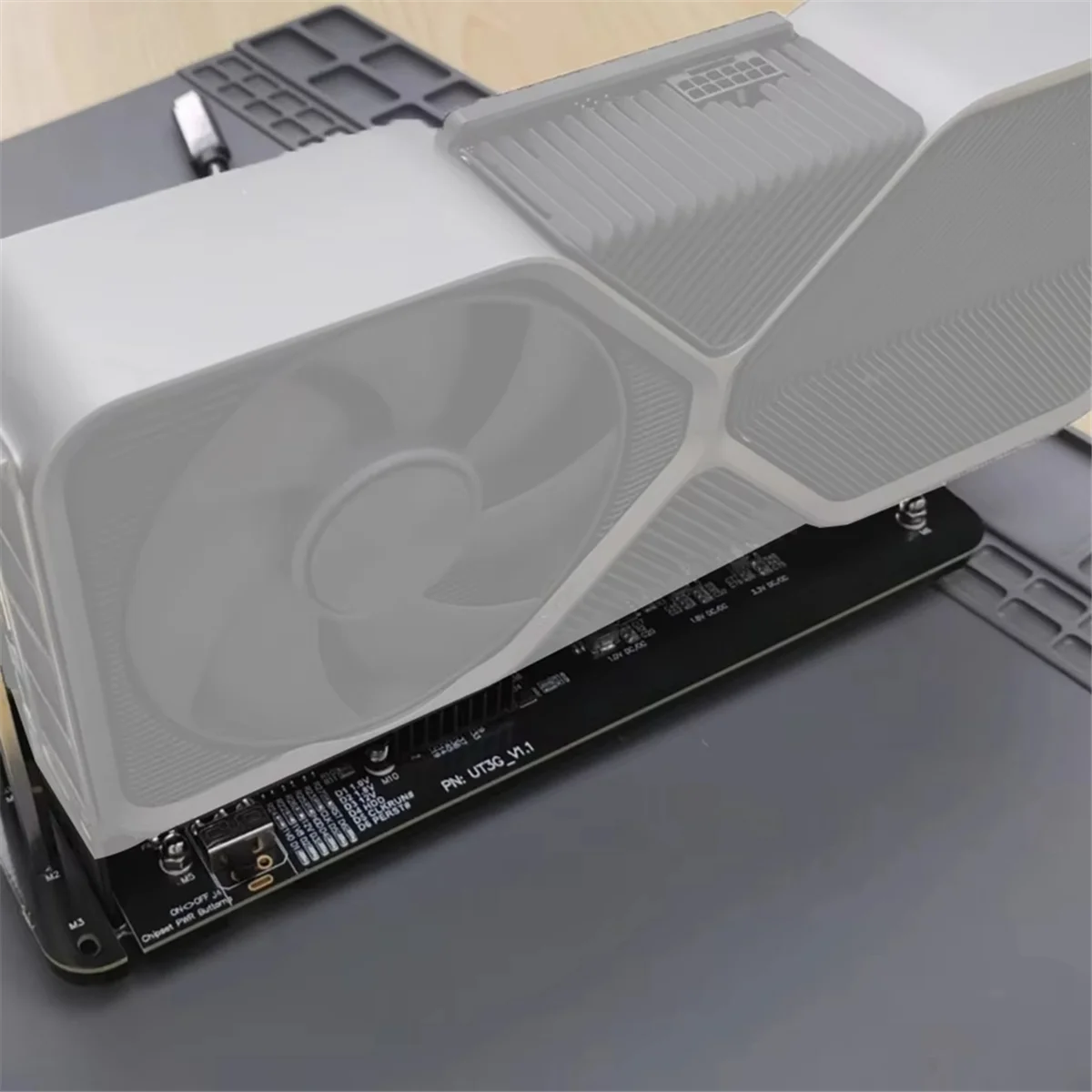 2025ГОРЯЧИЙ! Внешняя видеокарта UUT3G, адаптер USB4 к PCIe 4.0 X16 EGPU для Thunderbolt 3/4 для ноутбука NUC ITX STX, ноутбука
2025ГОРЯЧИЙ! Внешняя видеокарта UUT3G, адаптер USB4 к PCIe 4.0 X16 EGPU для Thunderbolt 3/4 для ноутбука NUC ITX STX, ноутбука