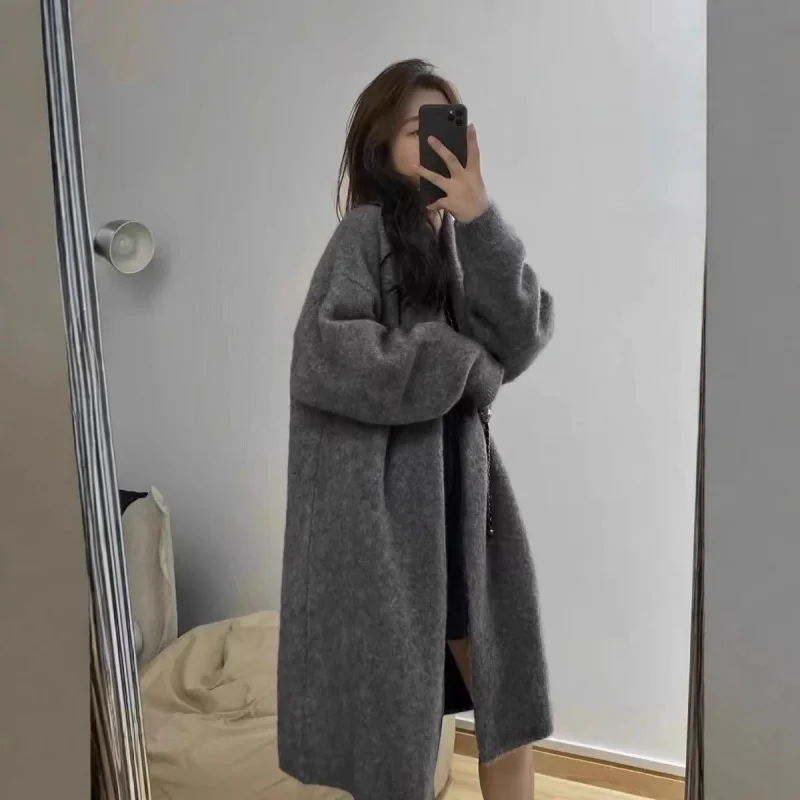 Lazy Style Mid-Length Wool Cardigan Women, New Autumn And Winter Korean Style Casual Over--Knee Sweater Coat
Lazy Style Mid-Length Wool Cardigan Women, New Autumn And Winter Korean Style Casual Over--Knee Sweater Coat