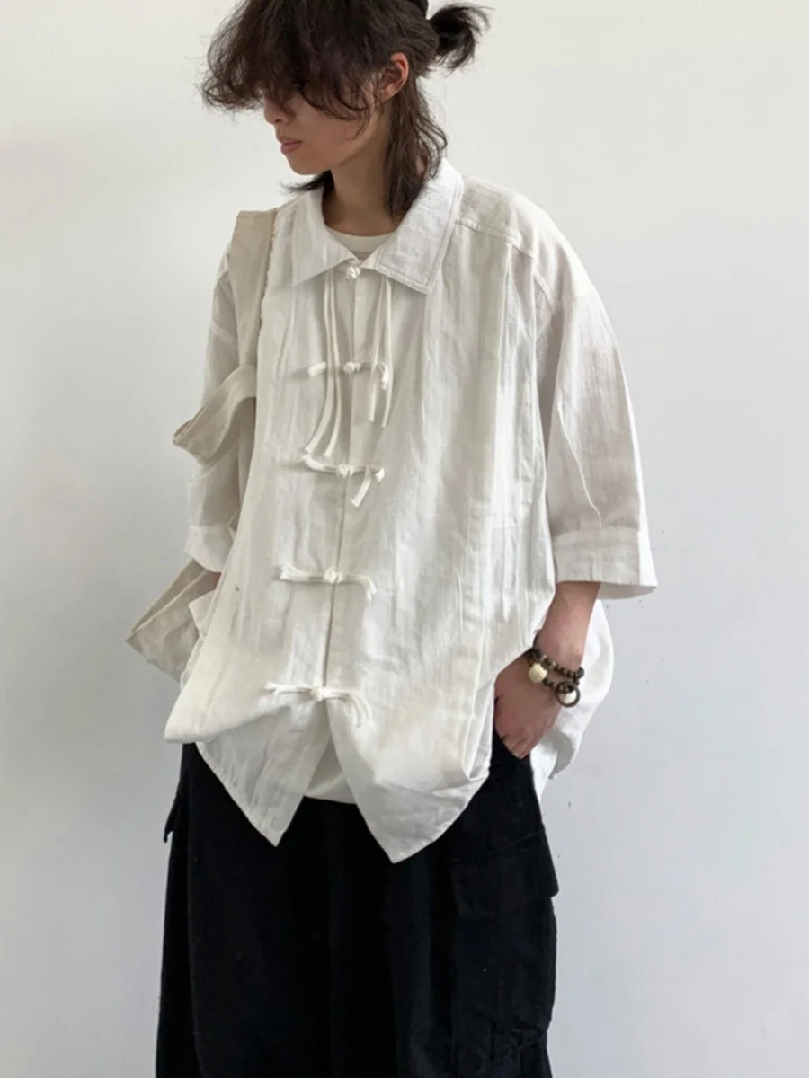 New Chinese Style Retro Tang Suiting Loose Pure Color Shirt Men Women Summer Short Sleeve Five-Quarter Length Button-Up Coupl...
New Chinese Style Retro Tang Suiting Loose Pure Color Shirt Men Women Summer Short Sleeve Five-Quarter Length Button-Up Coupl...