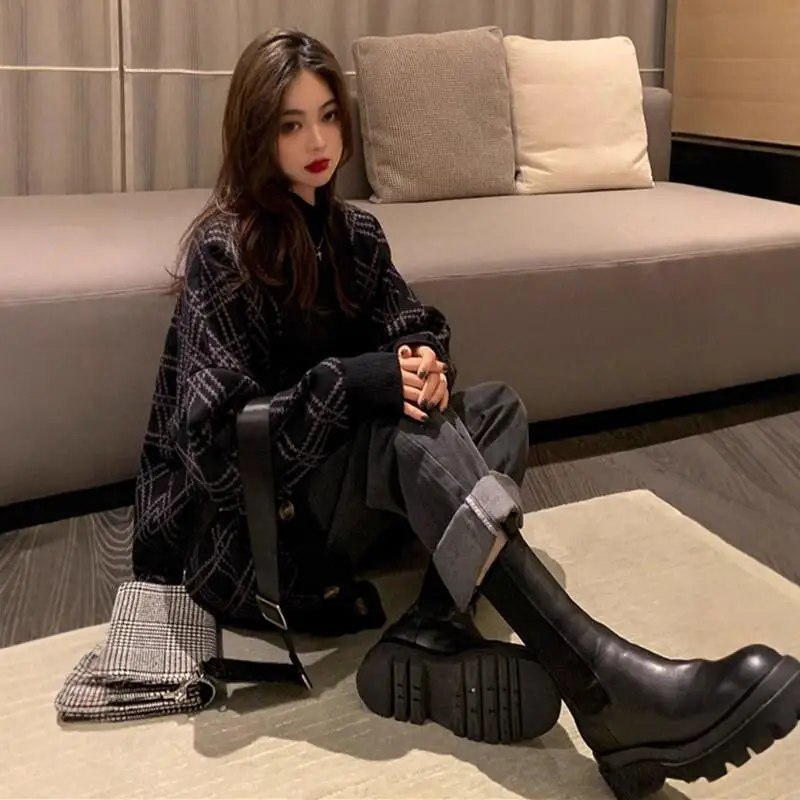 Горячая осень и зима Kawaii модный свитер с героями мультфильмов для отдыха женская одежда топы студенческий базовый слой с длинными рукавами новый стиль
Горячая осень и зима Kawaii модный свитер с героями мультфильмов для отдыха женская одежда топы студенческий базовый слой с длинными рукавами новый стиль