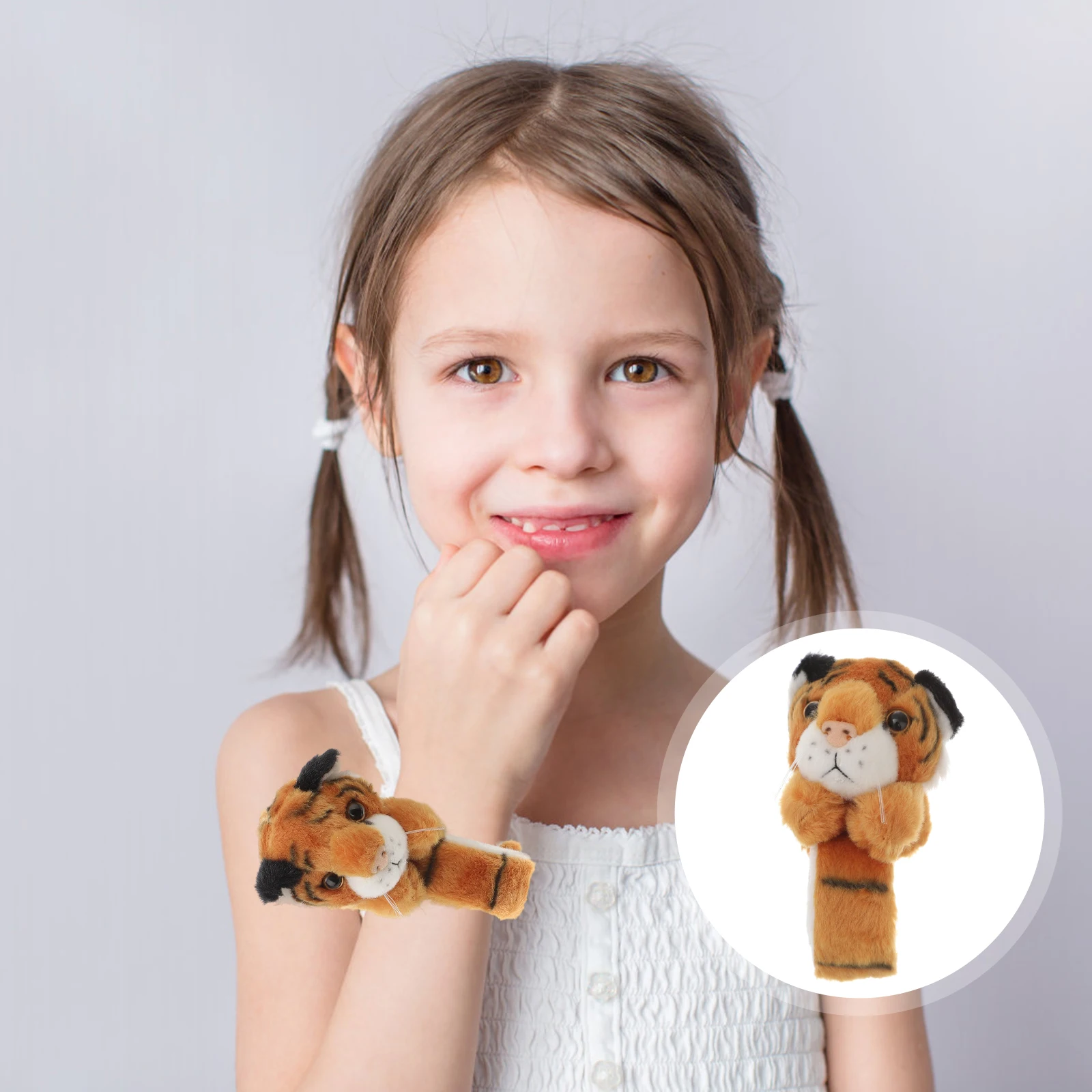Slap Bracelet Tiger Stuffed Animals Kids Party Favor Animal Toys Soft Velvet Material Safe Fun Creative Wristb s
Slap Bracelet Tiger Stuffed Animals Kids Party Favor Animal Toys Soft Velvet Material Safe Fun Creative Wristb s
