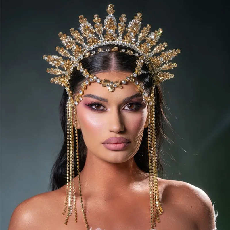 Rave Geometric Rhinestone Crown Headband Princess Hair Accessories Fashion Drag Queen Exaggerated Headpiece Chain Prom for Women
Rave Geometric Rhinestone Crown Headband Princess Hair Accessories Fashion Drag Queen Exaggerated Headpiece Chain Prom for Women