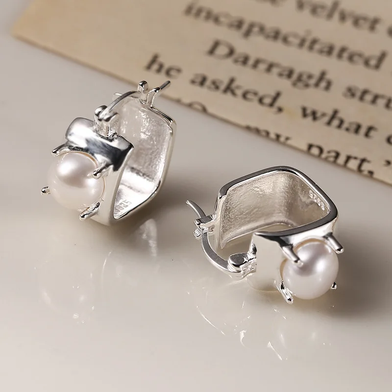 Silvology Genuine 925 Sterling Silver Natural Freshwater Pearl Square Stud Earrings for Women Commute Earrings Luxury Jewelry
Silvology Genuine 925 Sterling Silver Natural Freshwater Pearl Square Stud Earrings for Women Commute Earrings Luxury Jewelry