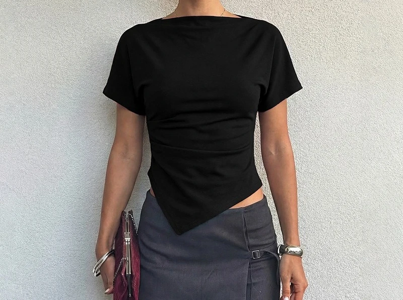 Women's Clothing 2026 Spring New Product Fashionable Slim Fit and Slimming Top Solid Color Base Short Sleeved T-shirt
Women's Clothing 2026 Spring New Product Fashionable Slim Fit and Slimming Top Solid Color Base Short Sleeved T-shirt