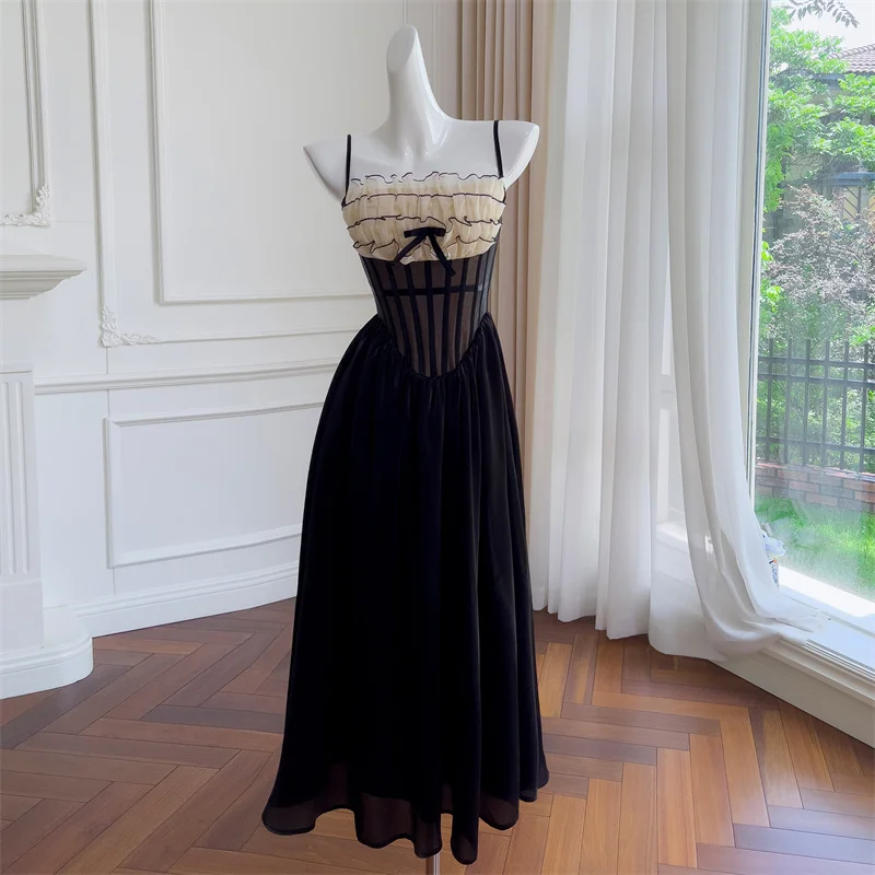2023 Fashion Vintage Summer Dresses Women Black Slim Wood Ear Edge Cocktail Evening Party Dress Female Elegant Stage Costumes 
2023 Fashion Vintage Summer Dresses Women Black Slim Wood Ear Edge Cocktail Evening Party Dress Female Elegant Stage Costumes