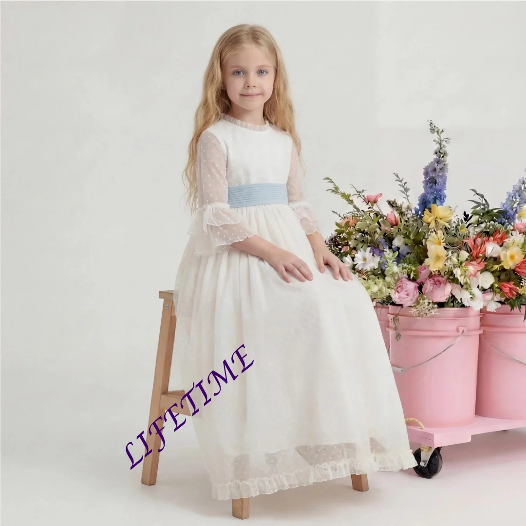 Customized Ivory Flower Girl Dress For Wedding 3/4 Sleeves Puffy Tulle Lace Princess Kids Birthday First Communion Ball Gown
Customized Ivory Flower Girl Dress For Wedding 3/4 Sleeves Puffy Tulle Lace Princess Kids Birthday First Communion Ball Gown