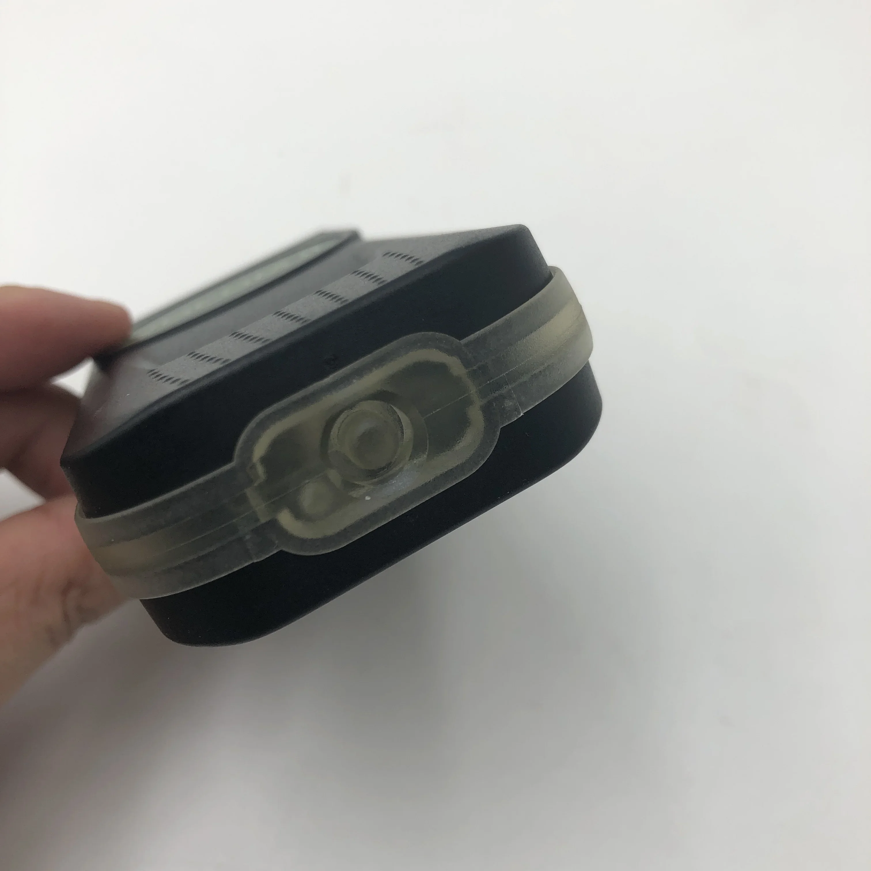 88894200 for VOCOM II mini Diagnostic Tool Tech Toolkit is OEM for Volvo- vehicles
88894200 for VOCOM II mini Diagnostic Tool Tech Toolkit is OEM for Volvo- vehicles