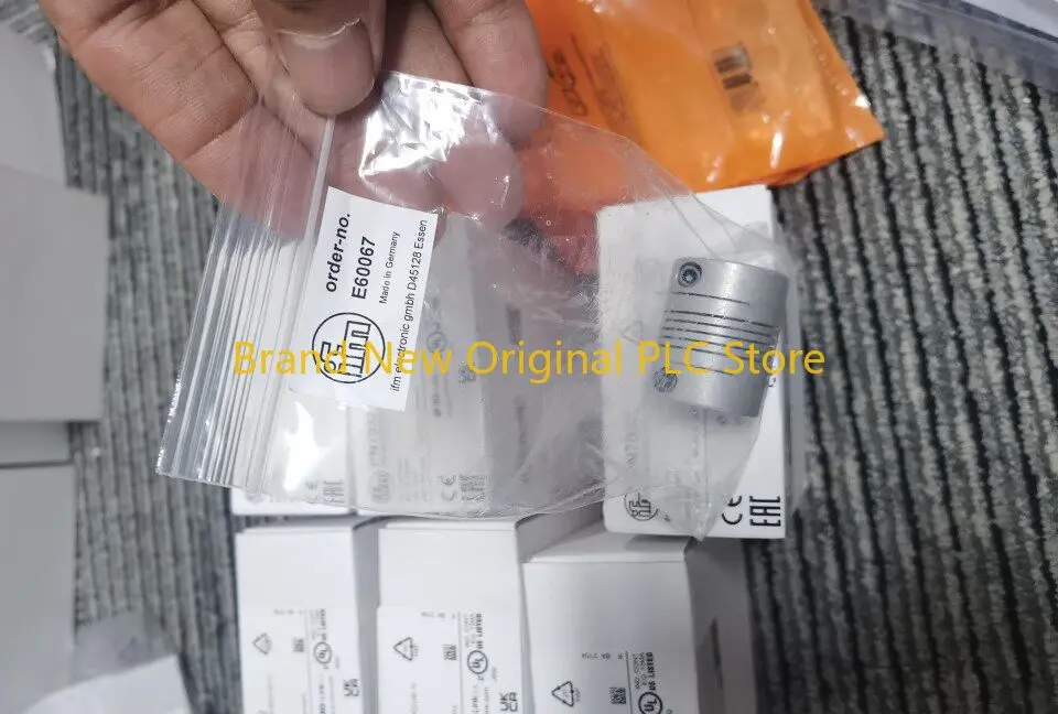 E60067 E60068 Coupling pressure sensor
E60067 E60068 Coupling pressure sensor