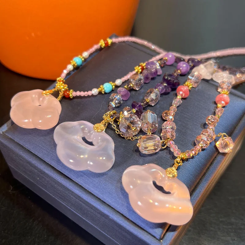 Translucent Ice Chalcedony Peace Pendant Handmade Beaded Necklace, Fashionable, Exquisite, High-end, Versatile, New Chinese Styl
Translucent Ice Chalcedony Peace Pendant Handmade Beaded Necklace, Fashionable, Exquisite, High-end, Versatile, New Chinese Styl