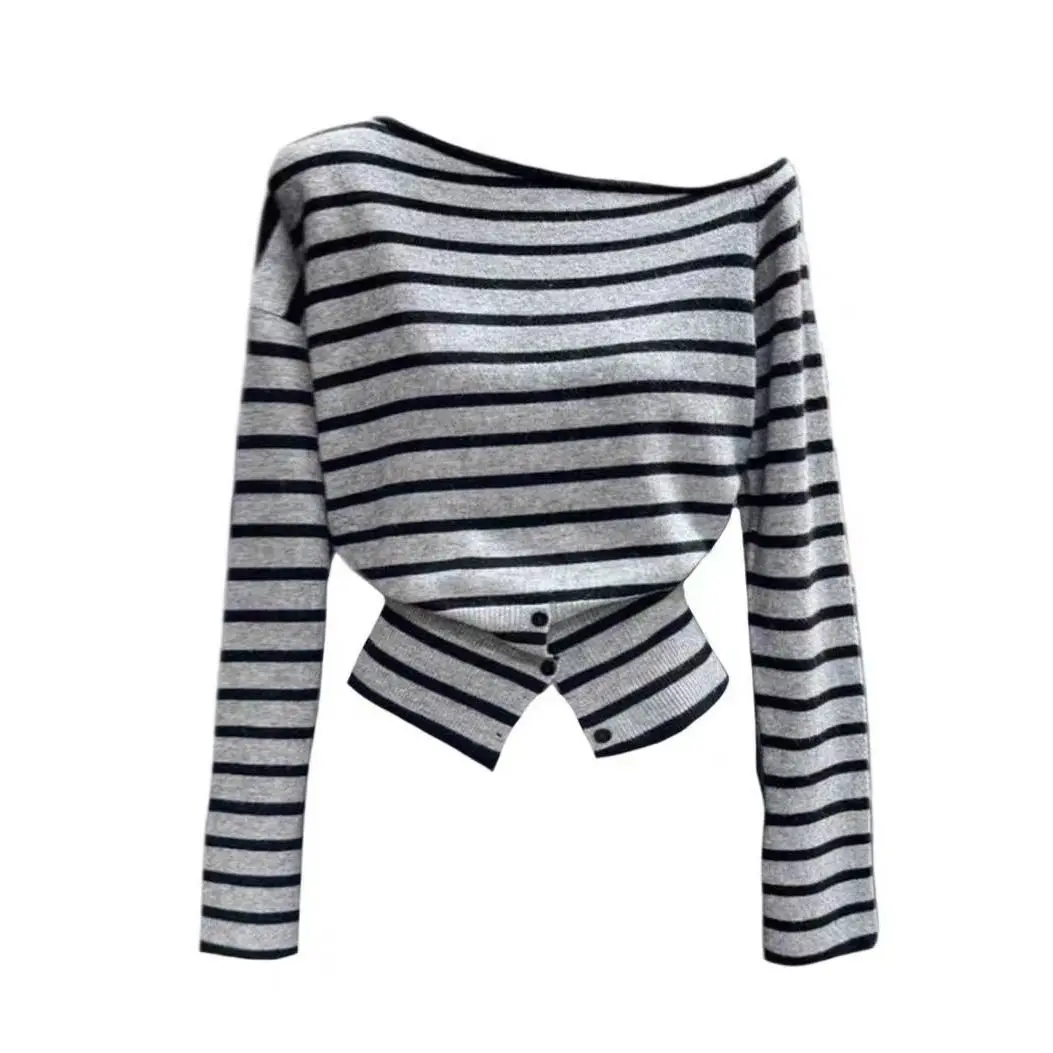 Sweet Spicy Girl Striped Skew Collar Long Sleeved T-shirt for Women's Autumn Winter Slim Fit and Slimming Off Shoulder Top 
Sweet Spicy Girl Striped Skew Collar Long Sleeved T-shirt for Women's Autumn Winter Slim Fit and Slimming Off Shoulder Top