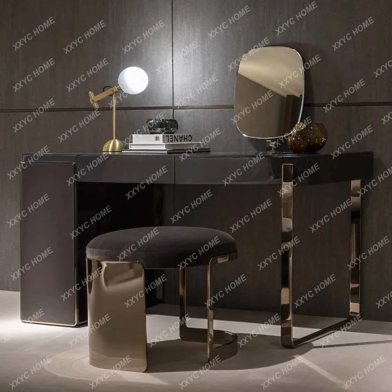 A Dresser Simple Dressing Table Italian Stainless Steel Makeup Table
A Dresser Simple Dressing Table Italian Stainless Steel Makeup Table