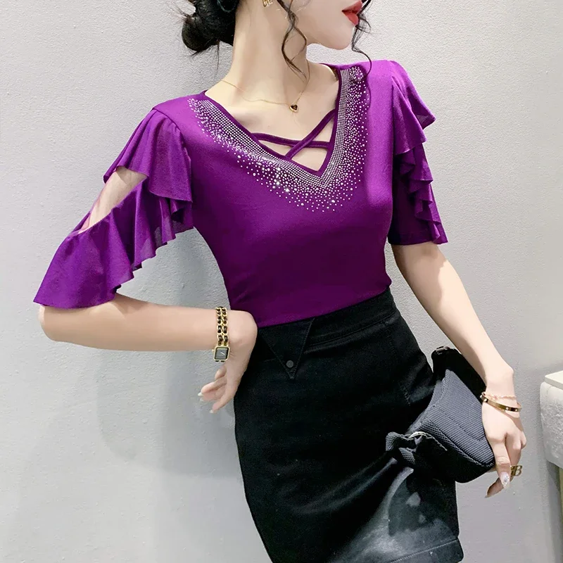 Fashion Casual V-Neck Hot Diamond Three-Quarters Sleeve Hollow Out Mesh Tops Blusas New 2025 Summer Women's T-Shirt
Fashion Casual V-Neck Hot Diamond Three-Quarters Sleeve Hollow Out Mesh Tops Blusas New 2025 Summer Women's T-Shirt