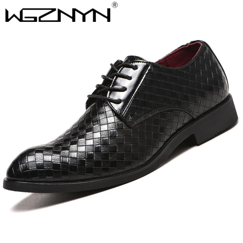 2025 Luxury Designer Pattern Formal Leather Shoes Men Oxford Mens Italy Style Loafers Sapato Sneakers Social Masculino Zapatilla
2025 Luxury Designer Pattern Formal Leather Shoes Men Oxford Mens Italy Style Loafers Sapato Sneakers Social Masculino Zapatilla