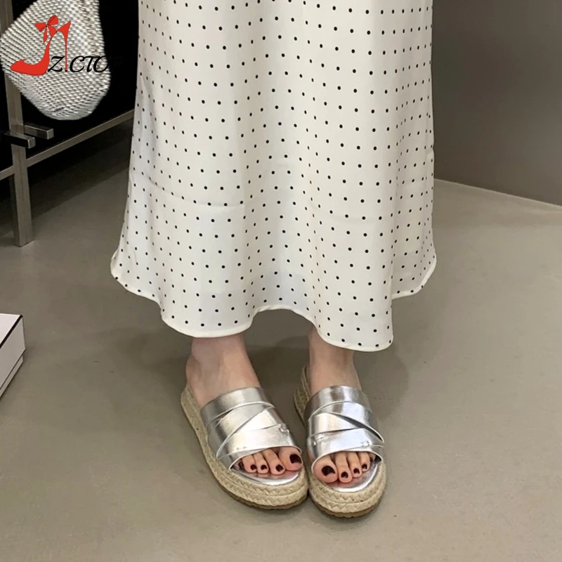 Straw Woven Wedges Shoes Platform Sandals for Women 2026 New Summer Outdoor High Heels Height Increasing Casual Slippers
Straw Woven Wedges Shoes Platform Sandals for Women 2026 New Summer Outdoor High Heels Height Increasing Casual Slippers