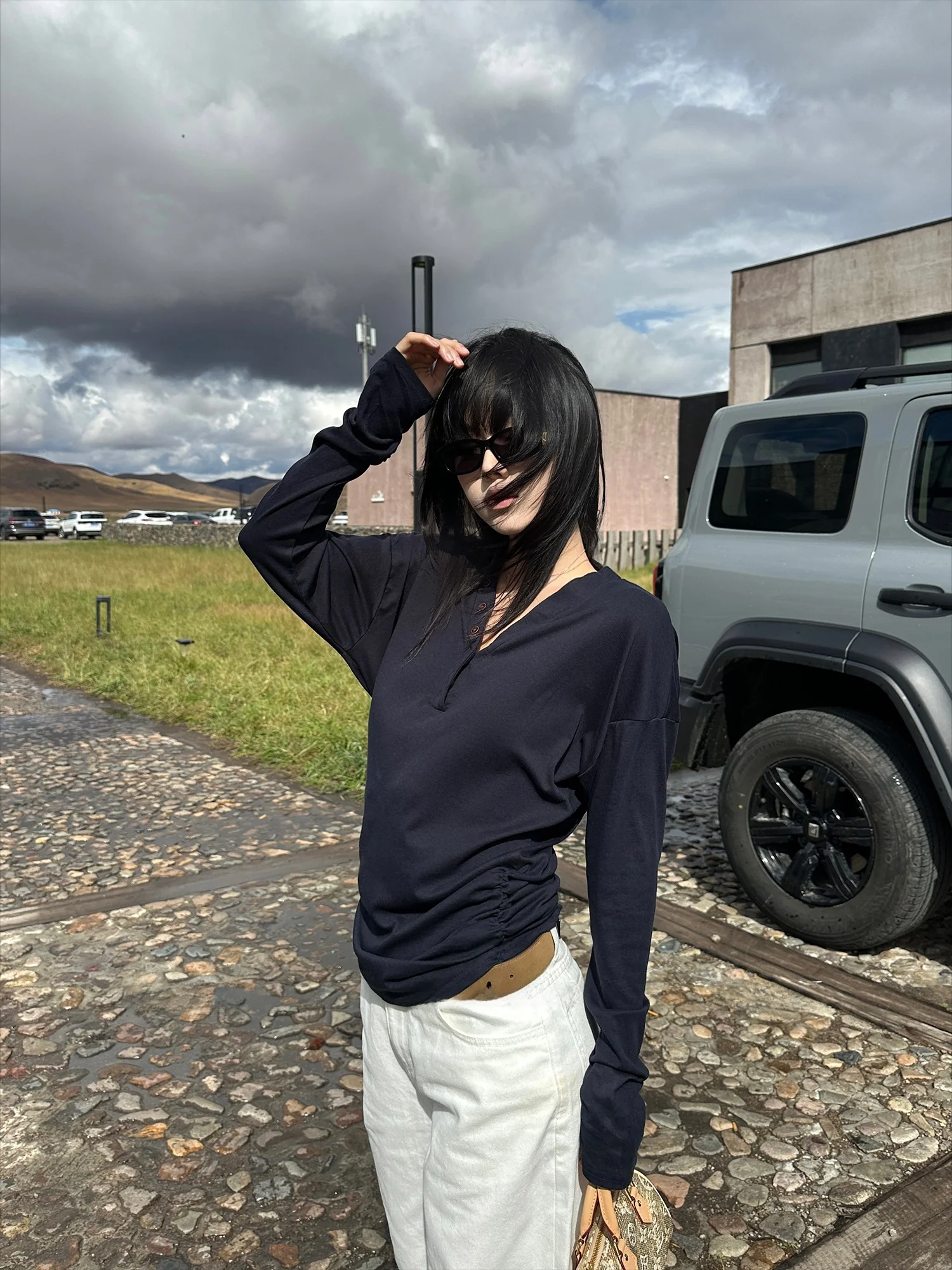 Женская свободная футболка Falin X с длинным рукавом и V-образным вырезом, повседневный шикарный базовый топ в ретро-стиле, удобная модель из смесового хлопка и полиэстера
Женская свободная футболка Falin X с длинным рукавом и V-образным вырезом, повседневный шикарный базовый топ в ретро-стиле, удобная модель из смесового хлопка и полиэстера