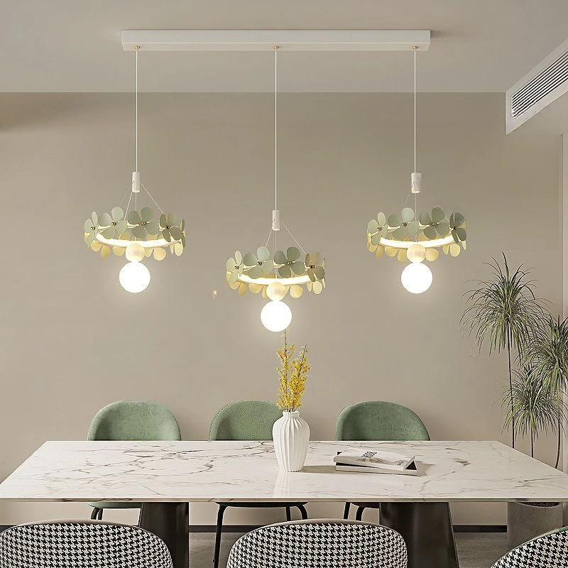 Restaurant chandelier designer modern art lighting fixtures cream style minimalist flower dining hall chandelier
Restaurant chandelier designer modern art lighting fixtures cream style minimalist flower dining hall chandelier