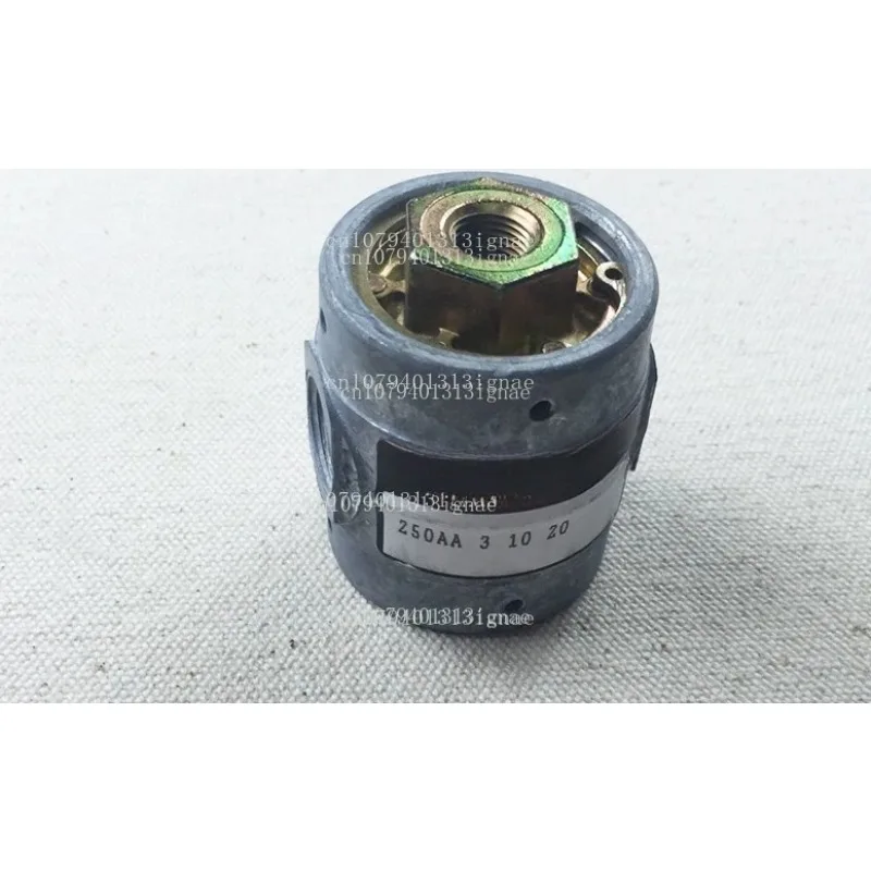 250AA трехходовой воздушный клапан 125А для зажимной машины
250AA трехходовой воздушный клапан 125А для зажимной машины
