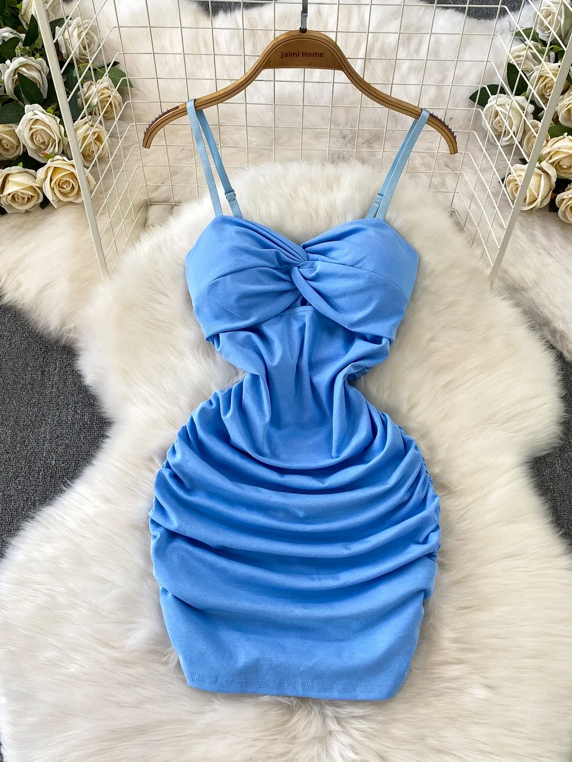 Sexy Hollow out Knot V Ne Strap Dr Women's Autumn Winter Pleated Slimming ort Skirt High Waist Draped Bodycon Dr
Sexy Hollow out Knot V Ne Strap Dr Women's Autumn Winter Pleated Slimming ort Skirt High Waist Draped Bodycon Dr