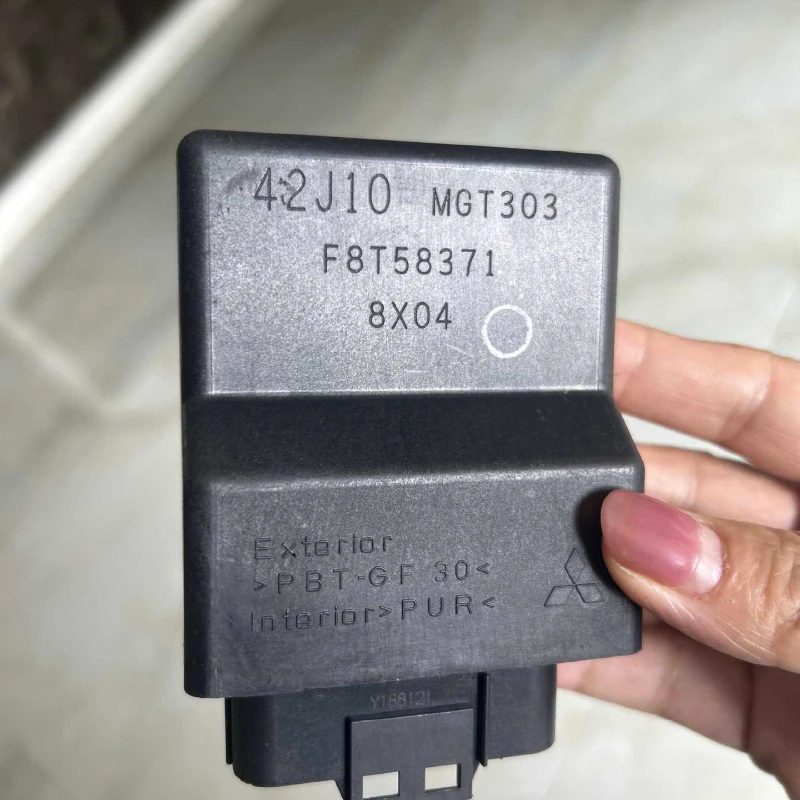 Car and motorcycle computer box F8T58371 F8T55271 
Car and motorcycle computer box F8T58371 F8T55271