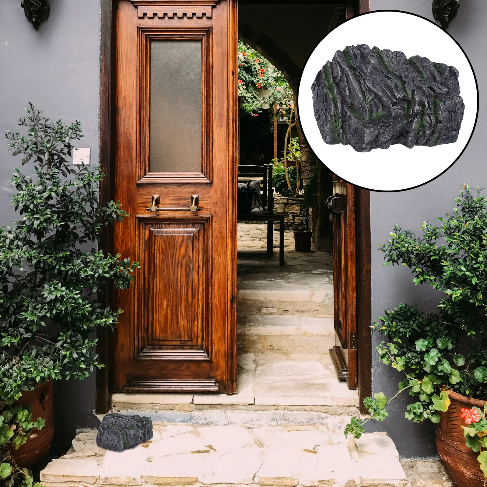Realistic Fake Rock Key Hider Outdoor Stone-Look Resin Weatherproof Hidden Key Container Garden Yard Secure Storage Box
Realistic Fake Rock Key Hider Outdoor Stone-Look Resin Weatherproof Hidden Key Container Garden Yard Secure Storage Box