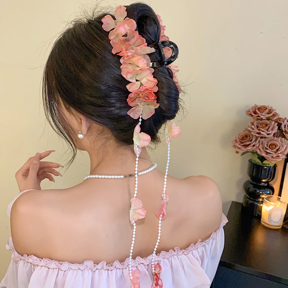 New Flower Pearls Hair Clip Tassels Long Hair Claw Dress Accessories Shark Clip for Women Super Fairy Sweet
New Flower Pearls Hair Clip Tassels Long Hair Claw Dress Accessories Shark Clip for Women Super Fairy Sweet
