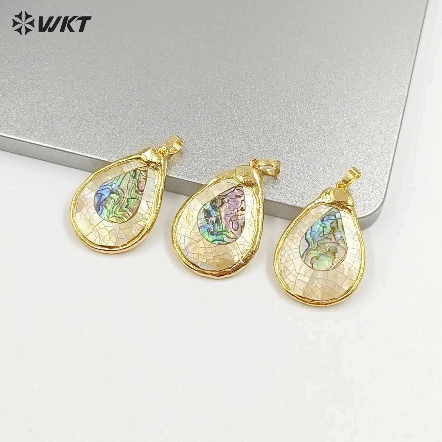 WT-JP414 Exquisite High Quality Natural Shell Pendant With Gold Electroplated Waterdrop Shape For Women Jewelry Finding DIY
WT-JP414 Exquisite High Quality Natural Shell Pendant With Gold Electroplated Waterdrop Shape For Women Jewelry Finding DIY