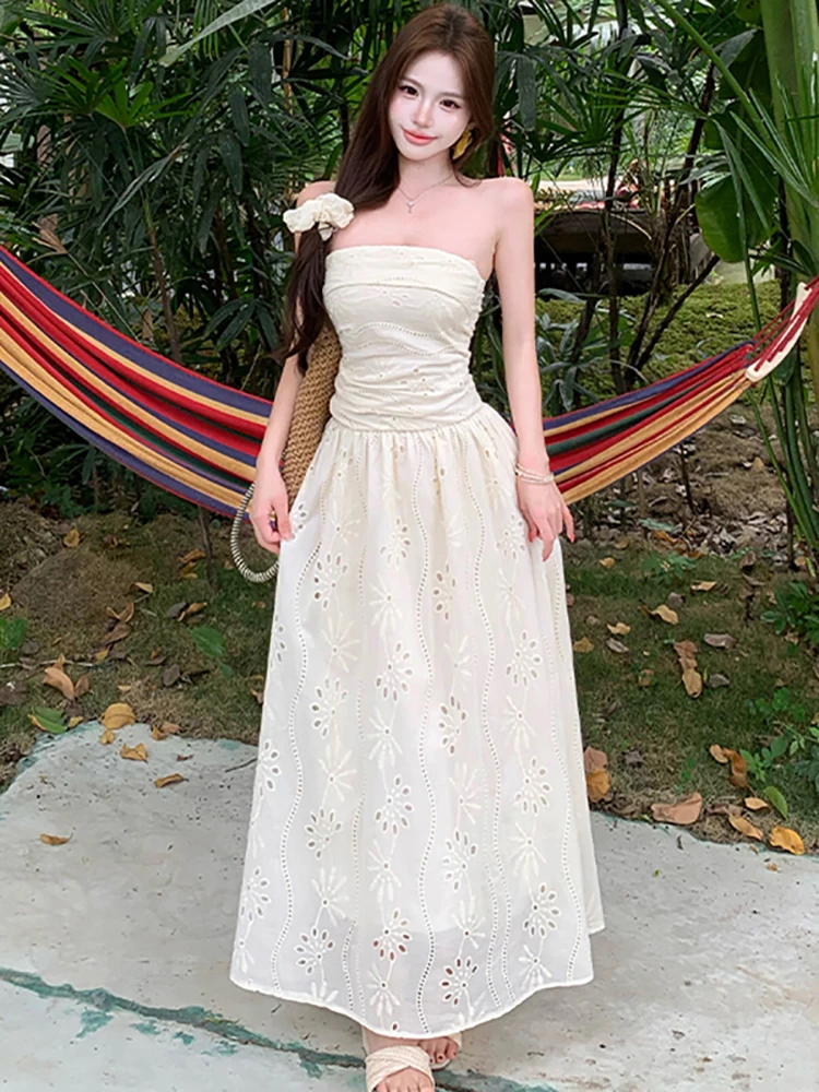 Women Solid Jacquard Hollow Out Chest Wrapping Dress Summer Elegant Casual Holiday Dress 2026 Korean Bodycon Luxury Night Dress
Women Solid Jacquard Hollow Out Chest Wrapping Dress Summer Elegant Casual Holiday Dress 2026 Korean Bodycon Luxury Night Dress