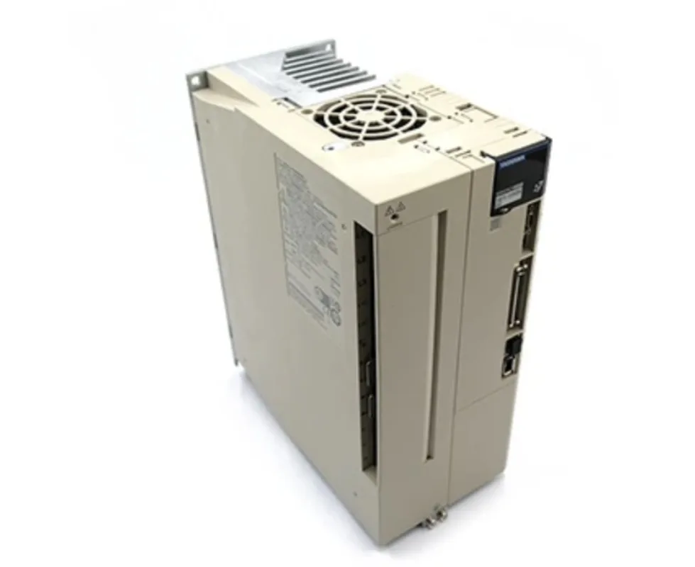 Frequency Converter PLC Modules SGD7S-120A00A/180/200A/B202/002/330/470/550/SGD7S-550A00A002 12 a 5 V
Frequency Converter PLC Modules SGD7S-120A00A/180/200A/B202/002/330/470/550/SGD7S-550A00A002 12 a 5 V