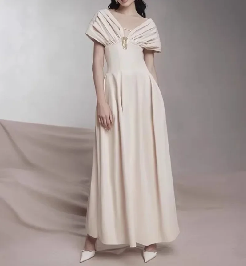Apricot Elegant Women Dresses Holiday Party V-neck Lace-up Vintage Dress Bodycon Streetwear Runway Design Vestidos Evening
Apricot Elegant Women Dresses Holiday Party V-neck Lace-up Vintage Dress Bodycon Streetwear Runway Design Vestidos Evening