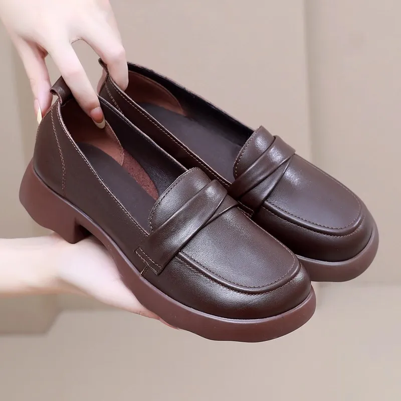 GKTINOO British Style Women Loafers Genuine Cow Leather Shoes 2026 Autumn Soft Sole Platform Non-slip Low Heels Shoes
GKTINOO British Style Women Loafers Genuine Cow Leather Shoes 2026 Autumn Soft Sole Platform Non-slip Low Heels Shoes