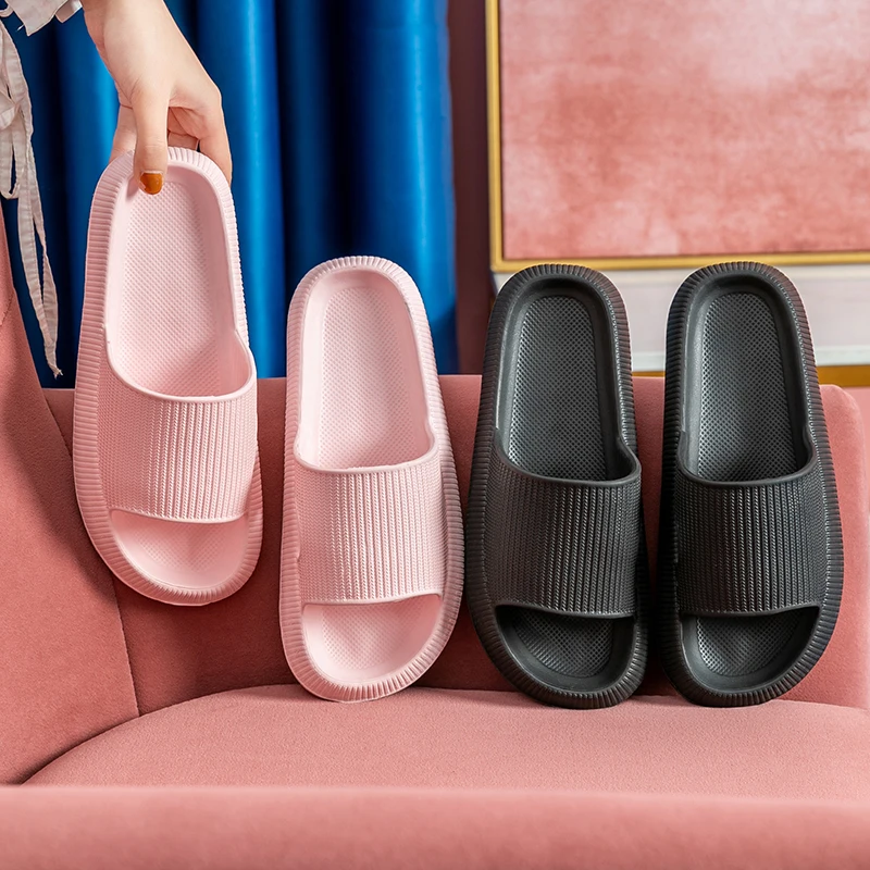 High-quality Outdoor men's thick-soled indoor slippers. Women's thick-soled anti-slip EVA indoor/outdoor slippers. Flip-flops
High-quality Outdoor men's thick-soled indoor slippers. Women's thick-soled anti-slip EVA indoor/outdoor slippers. Flip-flops