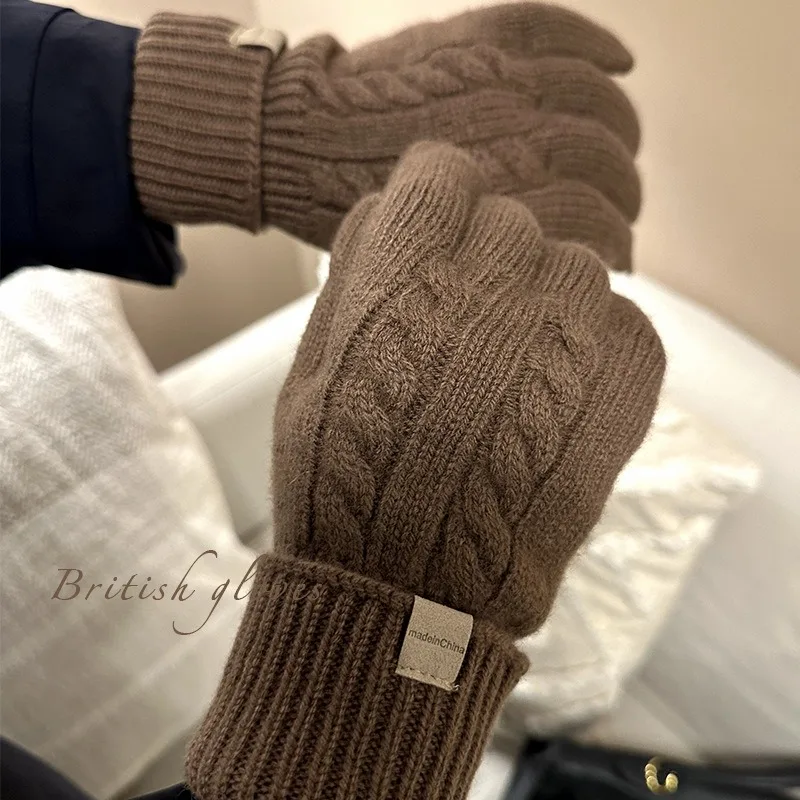 Women Wool Knitted Gloves Autumn Hand Warmer Winter Thicken Lining Full Fingered Mittens Skiing Short Wrist Wool Gloves Warm
Women Wool Knitted Gloves Autumn Hand Warmer Winter Thicken Lining Full Fingered Mittens Skiing Short Wrist Wool Gloves Warm