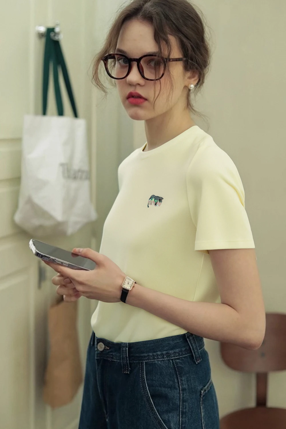 VIMLY Women's Summer Tops Cotton Blend Knitted Casual T-shirt 2025 Simple O-neck Short Sleeve Tee Shirts Ladies Clothes A1152
VIMLY Women's Summer Tops Cotton Blend Knitted Casual T-shirt 2025 Simple O-neck Short Sleeve Tee Shirts Ladies Clothes A1152