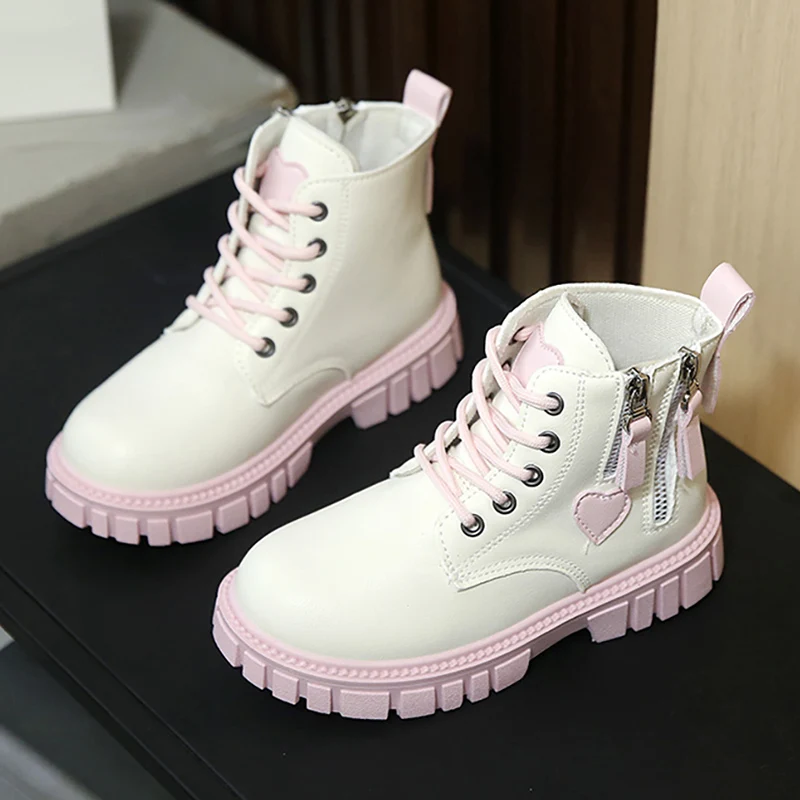 Autumn Fashion Boots For Girls Korean Style PU Leather Children's Boots Platform Waterproof Kid's Boots Fashion Footwear
Autumn Fashion Boots For Girls Korean Style PU Leather Children's Boots Platform Waterproof Kid's Boots Fashion Footwear