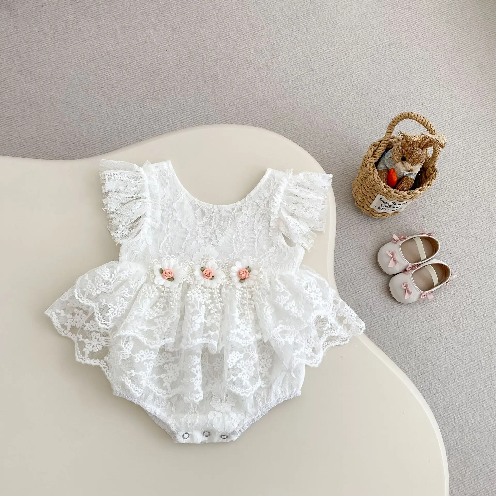 Summer new baby clothes for 0-3 years old, fashionable baby girl princess dress, exquisite lace dress, triangle onepiece
Summer new baby clothes for 0-3 years old, fashionable baby girl princess dress, exquisite lace dress, triangle onepiece