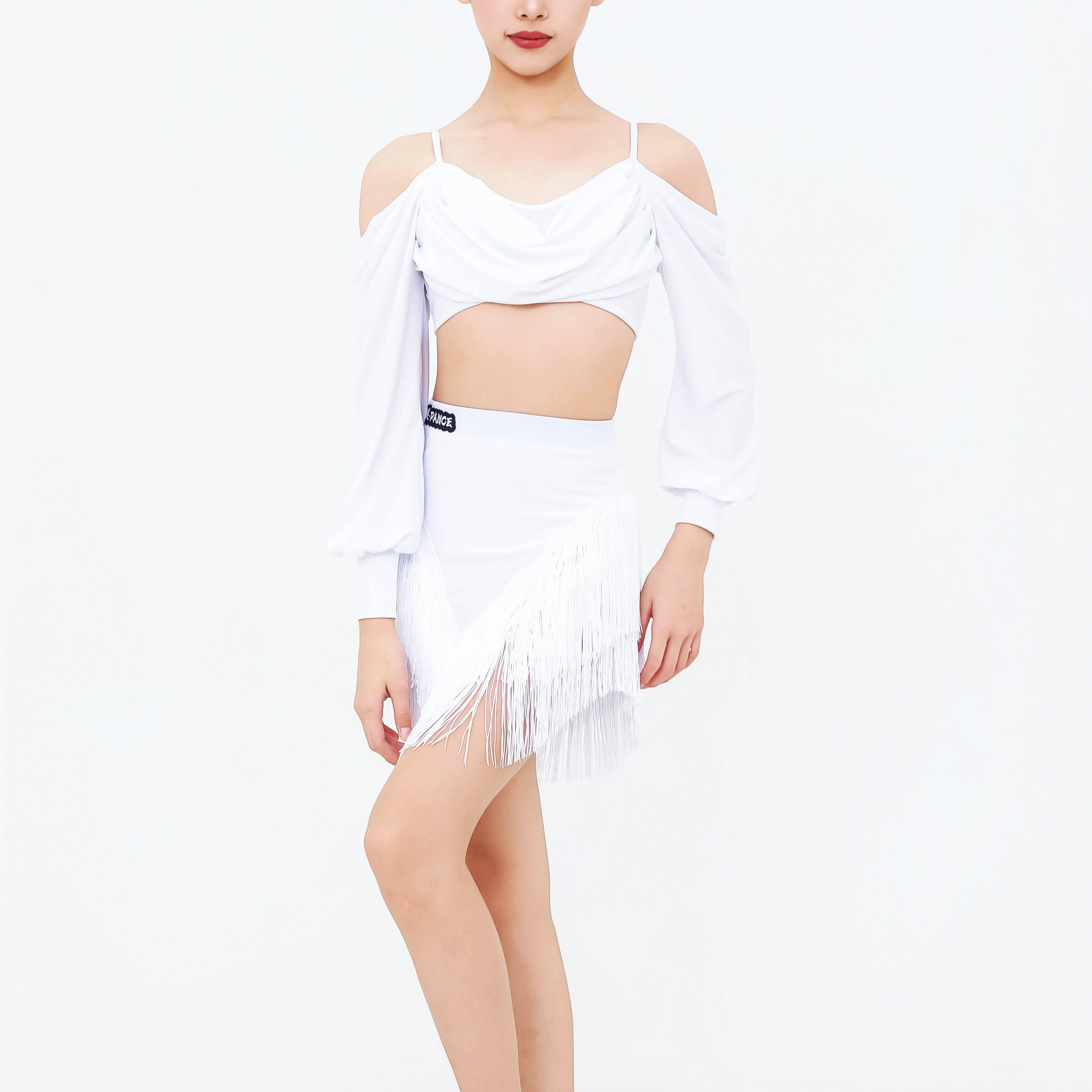 2022, расклешенный топ с рукавами-фонариками и юбкой с бахромой, тренировочная одежда для латинских танцев для девочек, костюмы для латинских танцев чача DQS20934
2022, расклешенный топ с рукавами-фонариками и юбкой с бахромой, тренировочная одежда для латинских танцев для девочек, костюмы для латинских танцев чача DQS20934