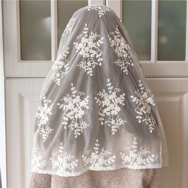 Вдохновленная бежевыми хлопковыми вуалями Infinity Mantilla, церковная месса, винтажная часовня, женское покрытие на голову, вышитое кружево с цветочным принтом, католическое
Вдохновленная бежевыми хлопковыми вуалями Infinity Mantilla, церковная месса, винтажная часовня, женское покрытие на голову, вышитое кружево с цветочным принтом, католическое
